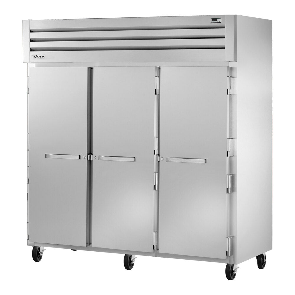 True STA3R-3S-HC 3 Doors Commercial Refrigerator
