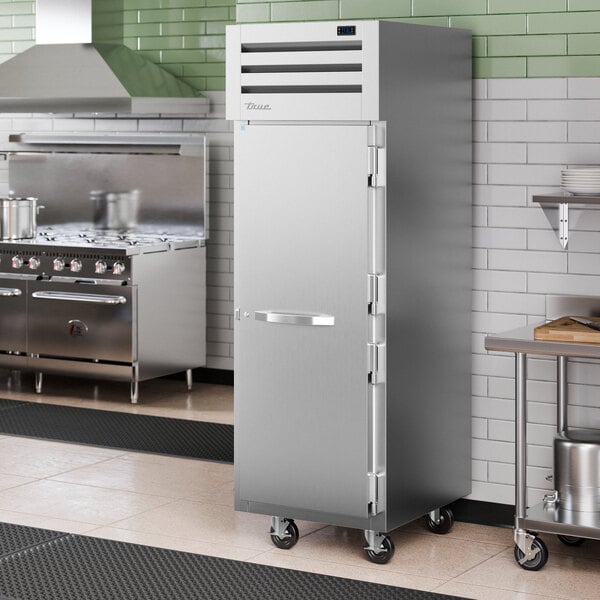 True STG1R-1S-HC 1 Door Commercial Refrigerator