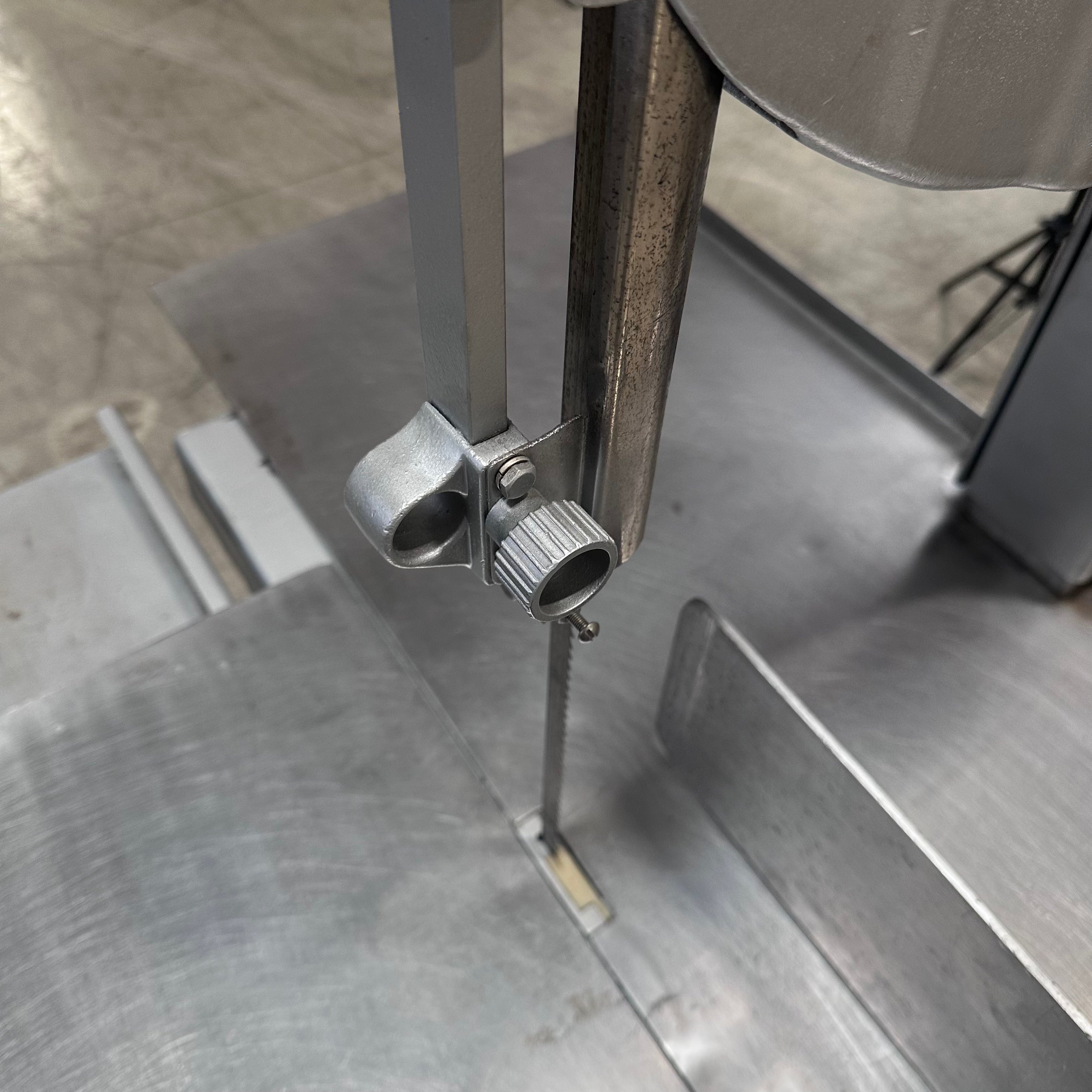 Biro Meat Saw 3334 208V 3Phase 2.5 HP