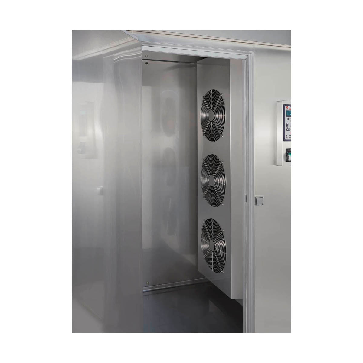 American Panel AP26BC-3T HURRiCHiLL Remote Roll-In Blast Chiller — 3 Racks