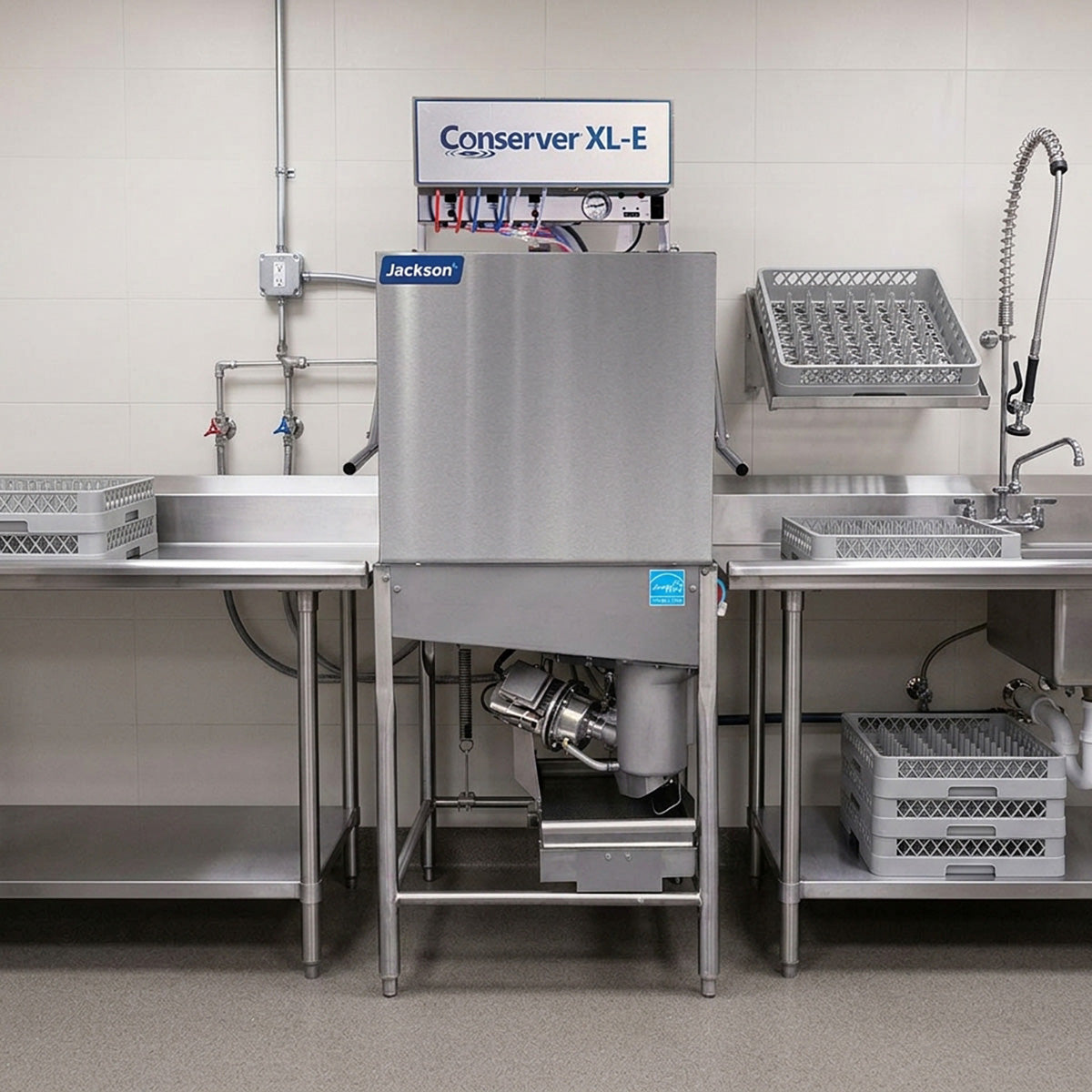 Jackson WWS CONSERVER XL-E 30.5" Door Type Dishwasher, 39 Racks/Hr - 40 Gal/Hr - Low Temp