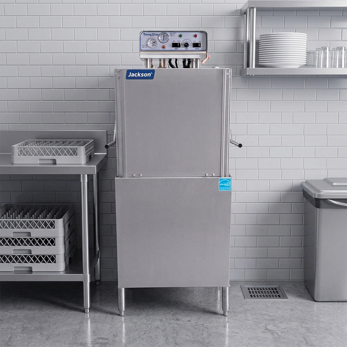 Jackson WWS TEMPSTAR 32" Rack Door Type Dishwasher, 58 RPH - 52 Gal/Hr - High Temp with Booster