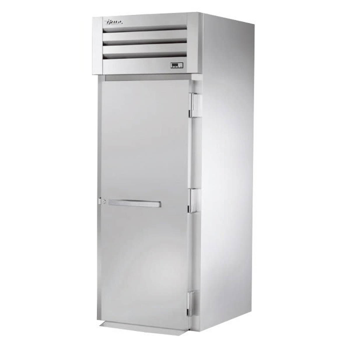 True STR1HRI-1S roll-in heated cabinet with 1 solid door, front angle view