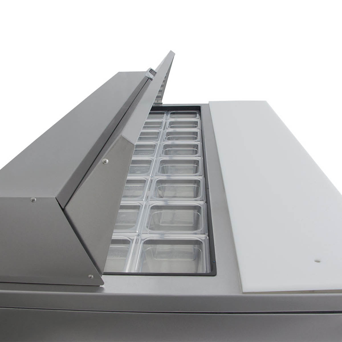 True TSSU-60-16-HC sandwich/salad prep table, close-up of the raised lid and pan rows