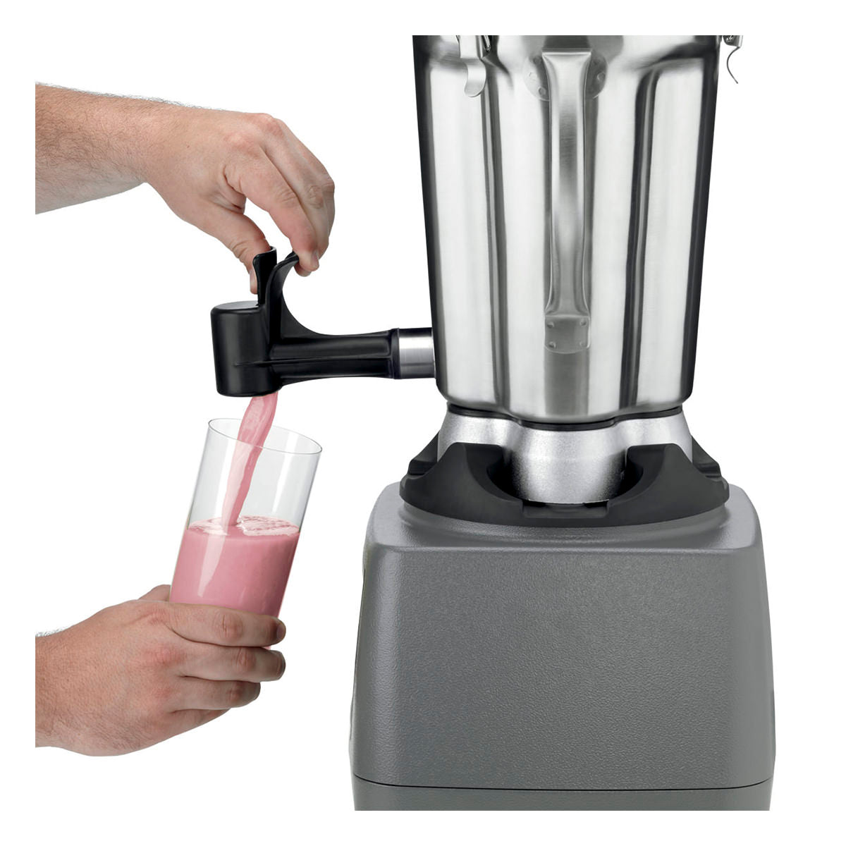 Waring CB15TSF easy-pour spigot filling a glass, close-up