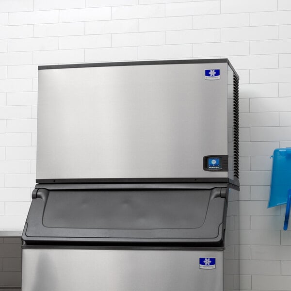 Manitowoc Ice IYT1500A-261 1660 lb Air Cooled Half Size Cube Ice Machine