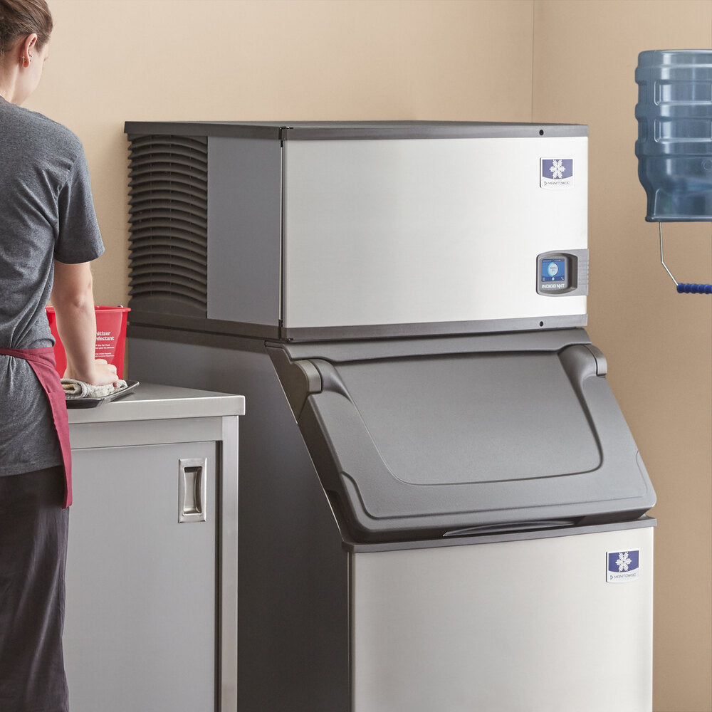Manitowoc Ice IDP0300A-161 309 Pounds Air Cooled Full Dice Cube Ice Machine