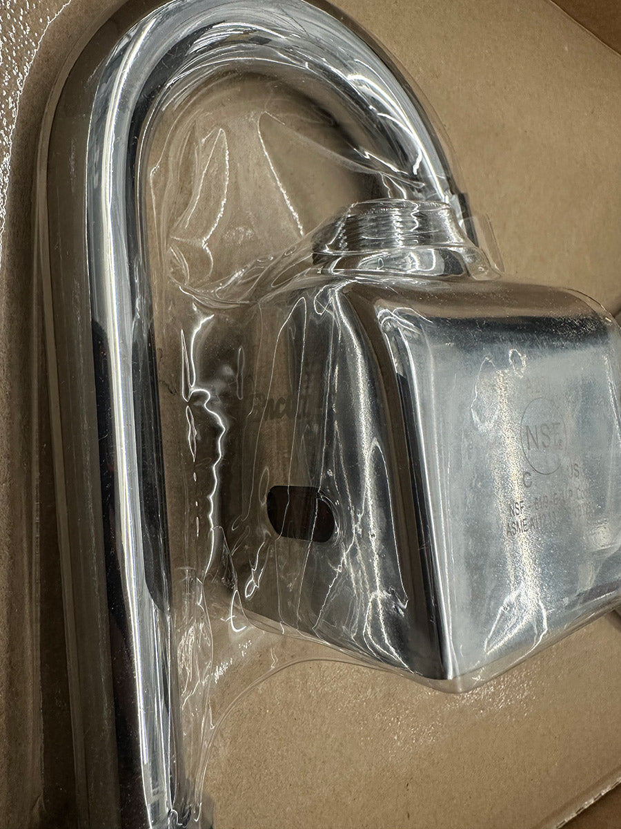 Advance Tabco K-175 Hands Free 3-1/2" Gooseneck Electronic Faucet, Single Hole