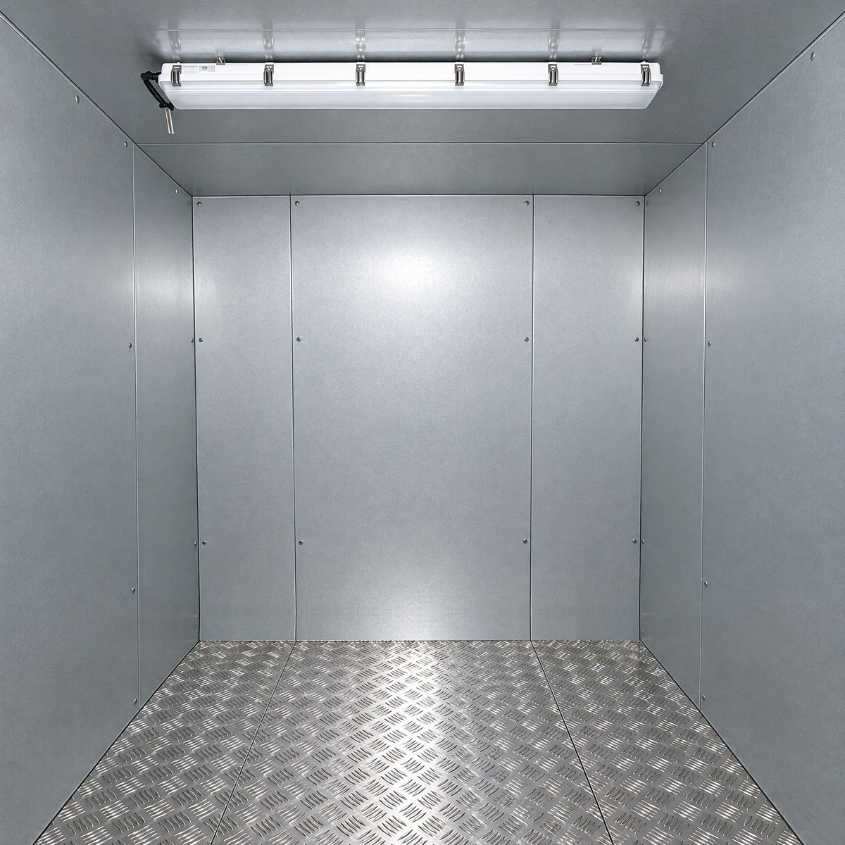 Astra Premium walk-in, interior with diamond plate floor and vapor-proof light fixture
