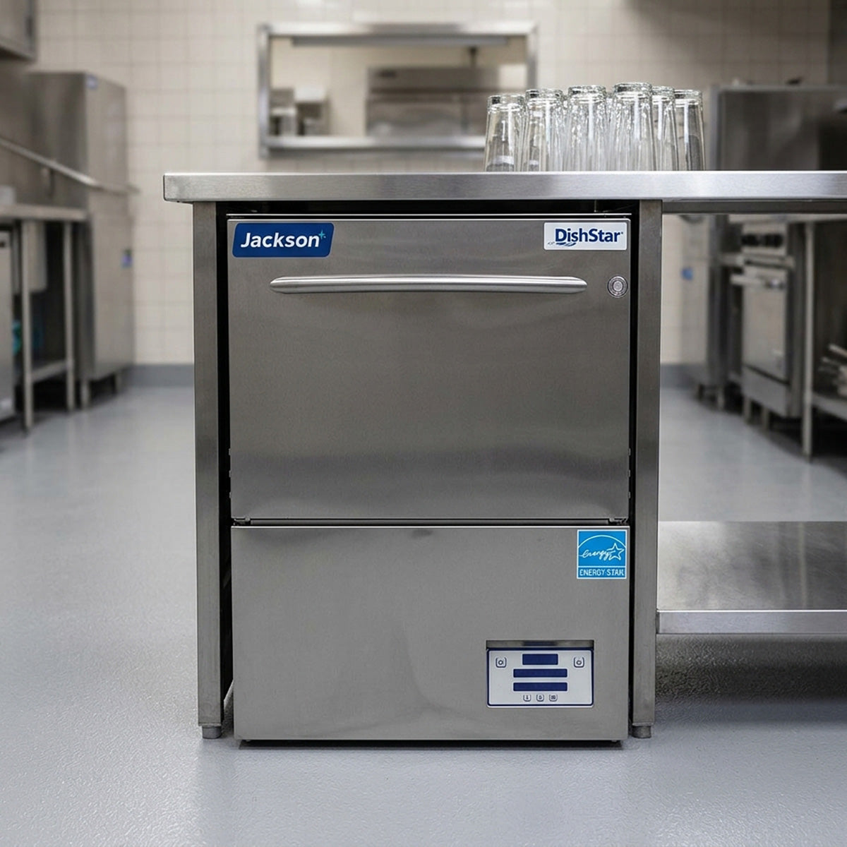Jackson WWS DISHSTAR HT-E 24" Undercounter Dishwasher,13/21 or 36 Racks/Hr-High Temp w/Booster