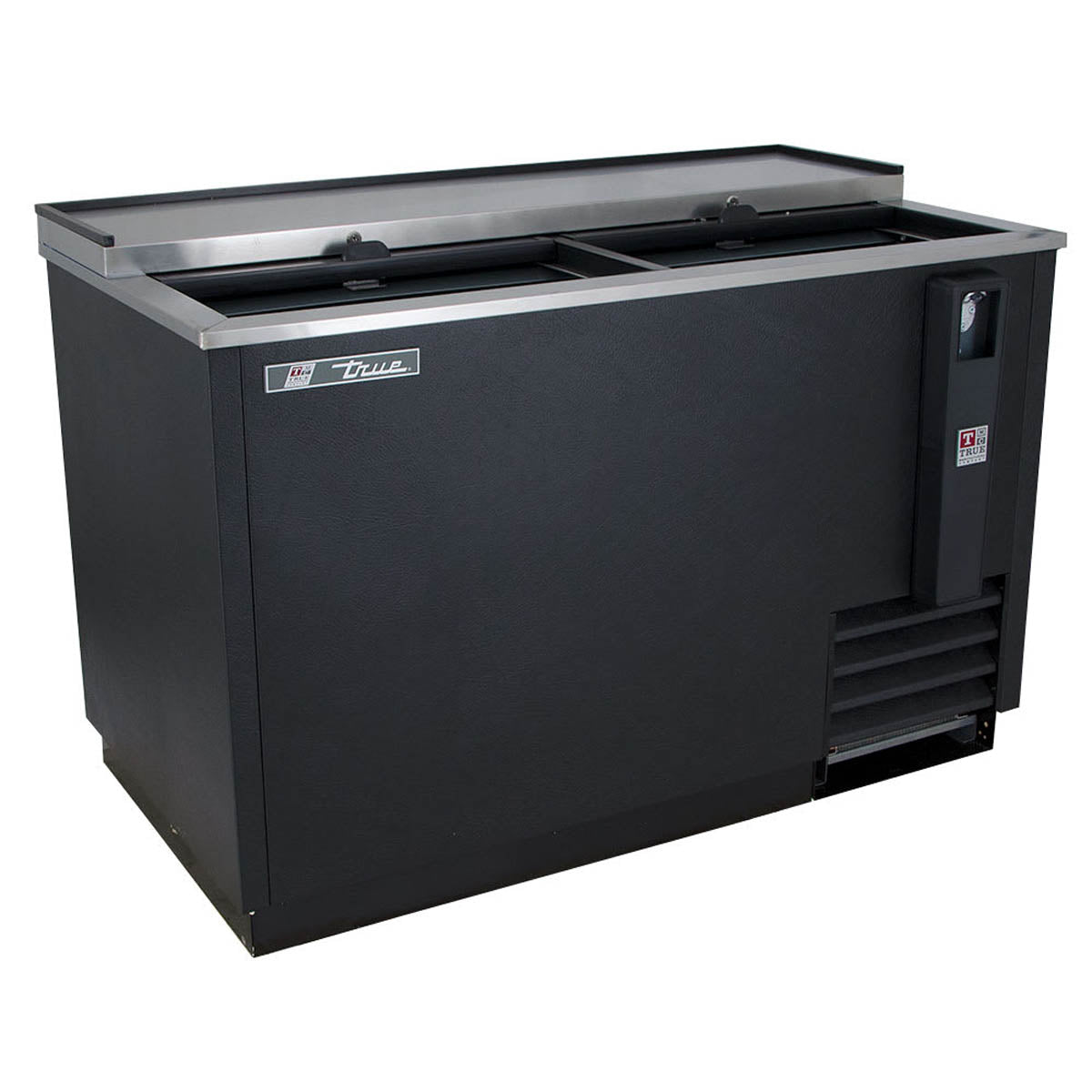 True TD-50-18-HC deep well bottle cooler, front angle view from the left