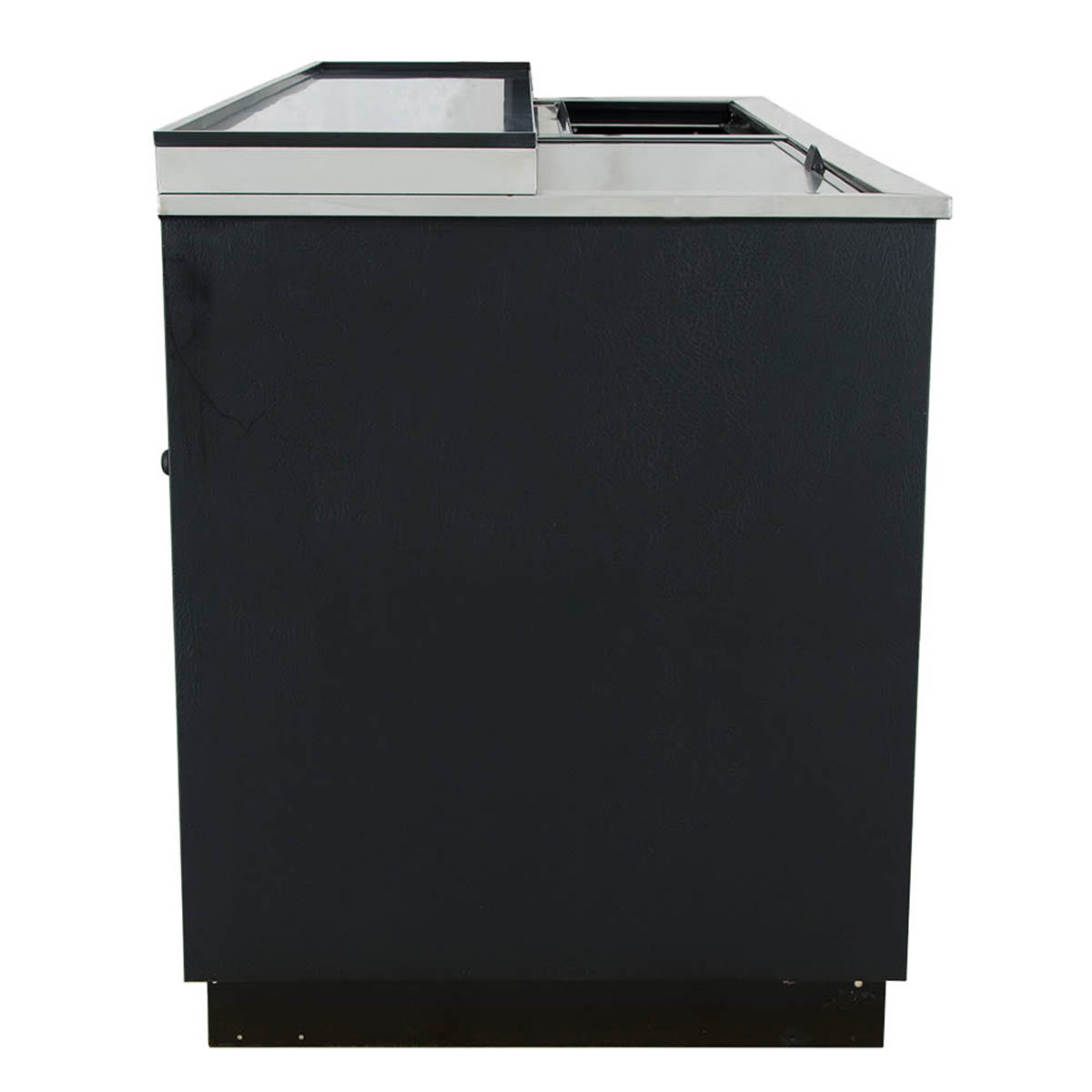 True TD-65-24-HC deep well bottle cooler, side view